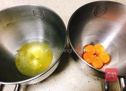 纸杯蛋糕 8寸戚风蛋糕量的做法图解2