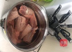 卤牛肉的做法图解1