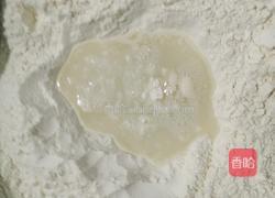 韭菜鸡蛋肉饺子的做法图解1