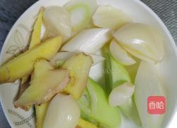 土豆西红柿炖牛肉的做法图解4