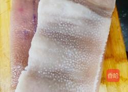 水晶猪皮冻的做法图解1