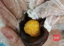 蛋黄酥的做法图解5