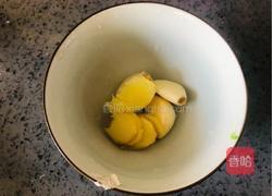 成本低廉，制作简单的照烧鸡腿的做法图解5