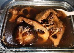 莲藕红豆鸽子汤