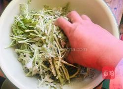 炝拌蒸茼蒿的做法图解3