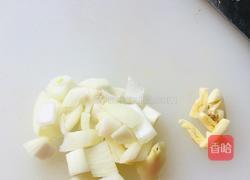 土豆番茄酱蒿籽面的做法图解1