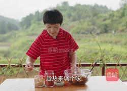 不爱吃的肥肉做成猪油渣 香辣酥脆 当零食下酒都好吃的做法图解5