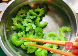凉拌苦瓜的做法图解7