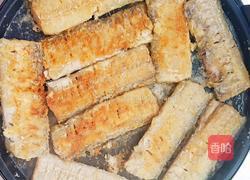 浇汁带鱼的做法图解7