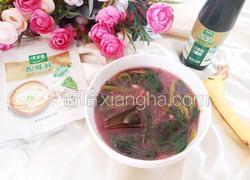 红苋菜皮蛋汤