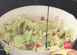 煸炒包菜的做法图解8