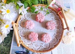 草莓冰皮月饼