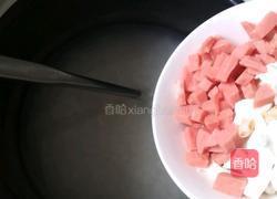 咸鸭蛋清火腿肠白米饭粥的做法图解5