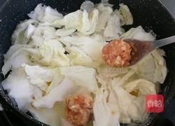 肉丸子鸡蛋热汤面的做法图解4