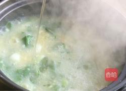 白菜冻豆腐皮蛋粥的做法图解9
