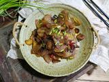 酱油肉炒萝卜片的做法[图]