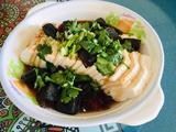 节日凉拌菜——新版皮蛋豆腐的做法[图]