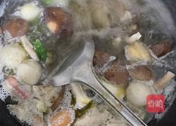 下雨的寒夜太冷了，来份热气腾腾的灵魂火锅吧的做法图解8