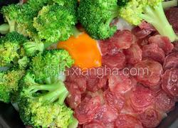 广式腊味煲仔饭