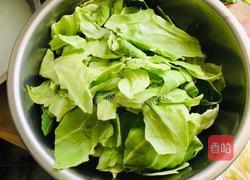 莲花菜粉条炒鸡蛋的做法图解1