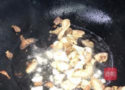 肥肉炒马齿苋的做法图解6