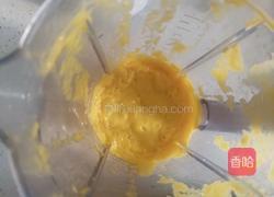 芒果奶昔的做法图解3