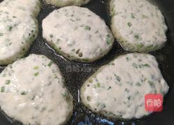 自制蓬松劲道韭菜饼的做法图解12