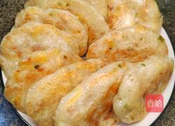 自制营养早餐土豆鲜肉饼的做法图解1