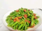 腊肠炒豆角