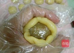 莲蓉蛋黄馅月饼（空气炸锅版）的做法图解4