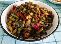 酸豆角炒肉丁