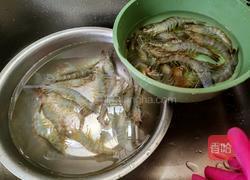 白灼虾的做法图解1