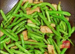 四季豆炒肉的做法图解7