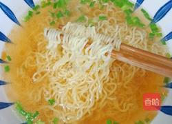 鸡蛋肉丸方便面的做法图解5