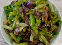 芹菜炒牛肉