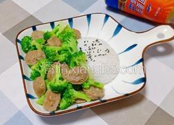 牛肉丸西兰花盖饭