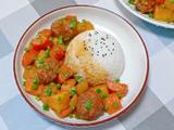 土豆萝卜肉丸盖饭
