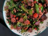 韭菜炒广式腊肠