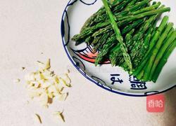 白灼芦笋的做法图解2