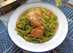 橄榄油蒜苔炒鸡蛋