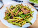 蒜苗回锅肉
