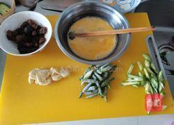 肉串炒方便面的做法图解1