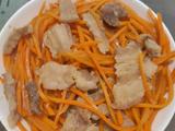 五花肉素炒萝卜丝的做法[图]