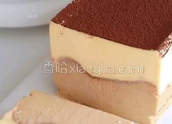提拉米苏巴斯克蛋糕