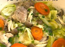 解锁厨房新魔法！无水鸡肉蔬菜锅把鲜掉眉毛的美味端上餐桌！