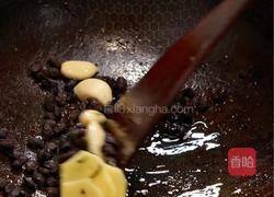 一口沦陷！9菇鲜+五花肉，菌香肉脂疯狂碰撞！的做法图解5