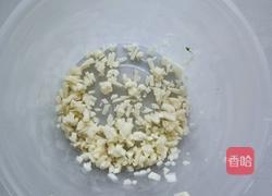 清炒油麦菜蒜蓉的做法图解2