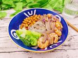 洋葱虾仁凉拌荞麦面的做法[图]