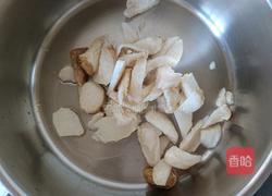 黄瓜滑肉片拌荞麦面的做法图解2