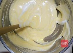 戚风蛋糕（8寸一个或者6寸两个）的做法图解15